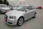 A3 2.0 TDI DPF quattro Attraction LEDER PDC