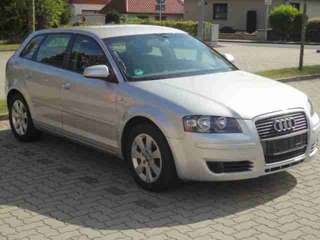 Audi A3 2.0 TDI Sportback DPF Ambiente