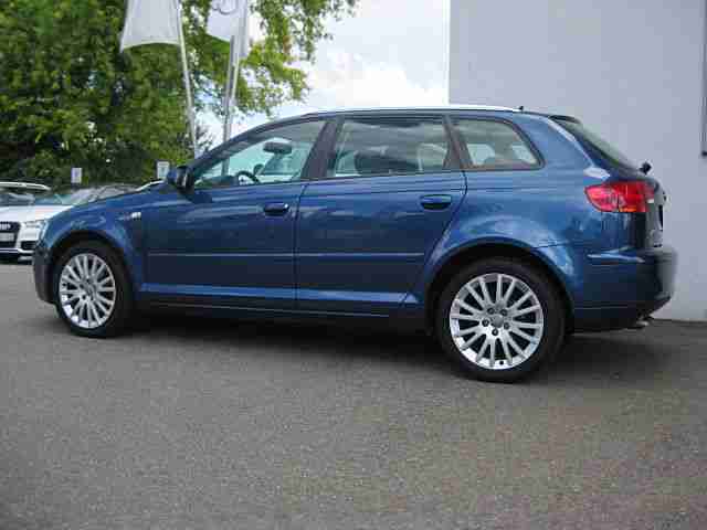 Audi A3 2.0 TDI Sportback DPF Ambition KLIMA NAVI PDC