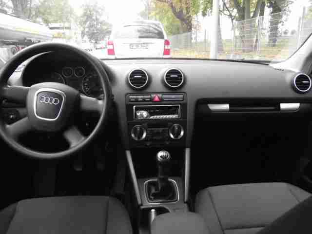 Audi A3 2.0 TDI Sportback DPF Attraction