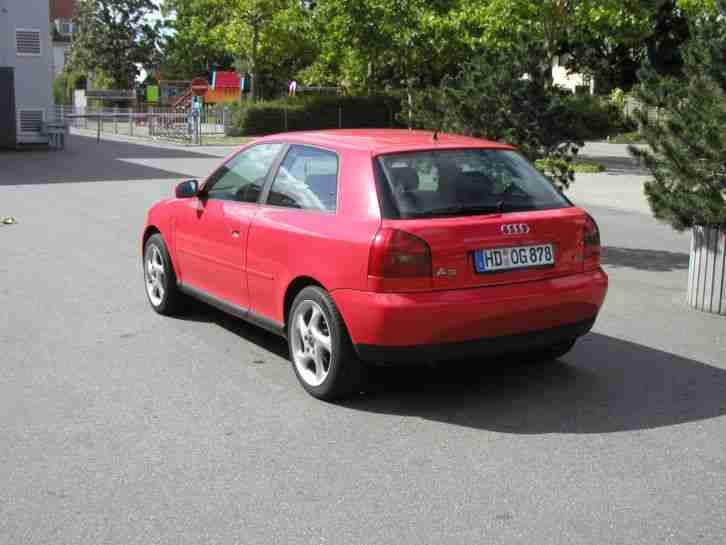 Audi A3 8L Attraction rot 125 PS