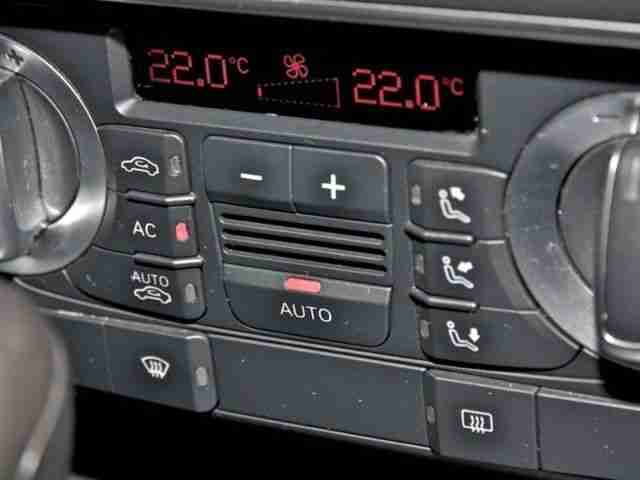 Audi A3 Attraction STANDHEIZUNG+PARKSENSOREN+NSW