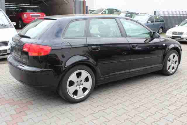 Audi A3 Sportback 1.4 TFSI Ambition-PDC-Klimaaut.-