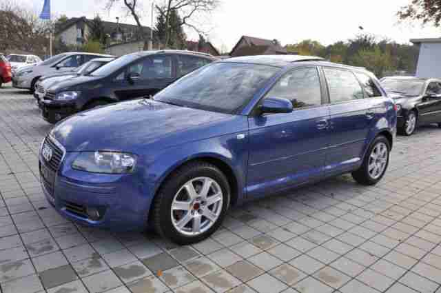 Audi A3 Sportback 1.6 Ambition Aut. PANORAMA-NAVI-PDC