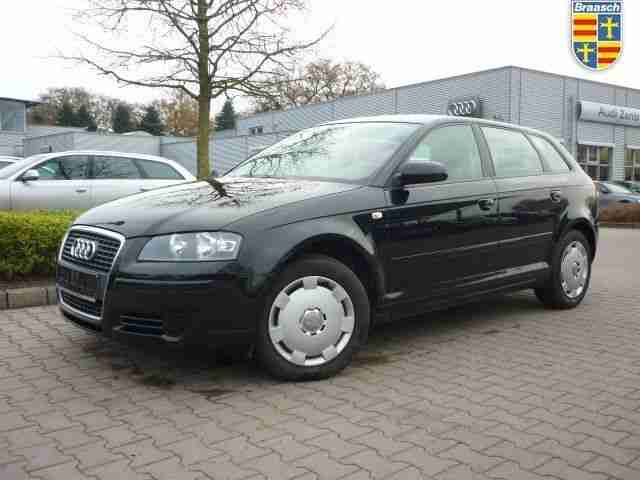 Audi A3 Sportback 1.6 Attraction (Klima el. Fenster)