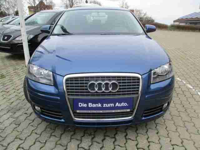 A3 Sportback 1.6 FSI Attraction