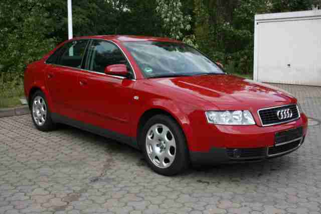 Audi A4 1.6 Tempomat Sitzheizung Nur 79ooo km 1 Hand!