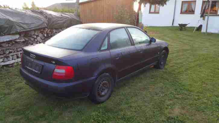 Audi A4 1,6l 100PS 74kW Bj. 1997 km 215816