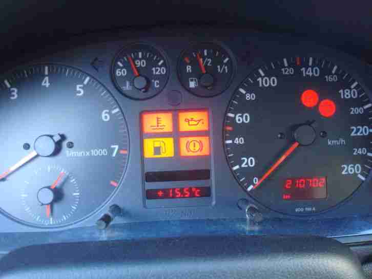 Audi A4 1,8 92kw AHK 1.7.15 Tüv NEU