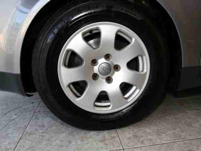 Audi A4 1.8 T Klimaautomatik/