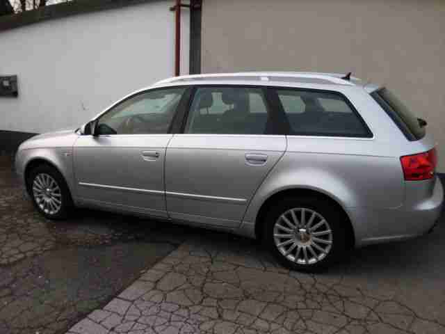 Audi A4 1.9 TDI *NAVI(MMI)*SITZHEIZUNG*2.HAND*