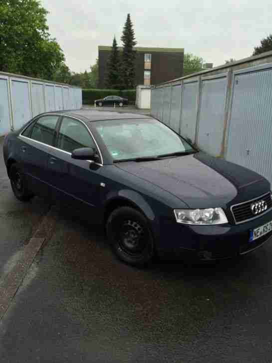 Audi A4 2,0 - Scheckheft gepflegt- viele Extras..... Grosses Navi PLUS......
