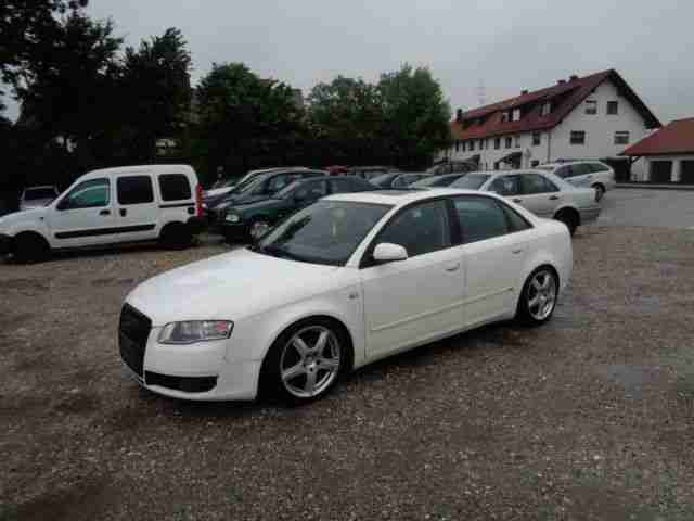 Audi A4 2.0 TDI KLiMAAUTOMATiK.XENON.EURO 4.ALU