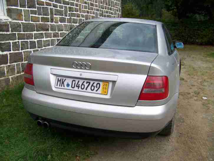  Audi A4 2.4 Automatik
