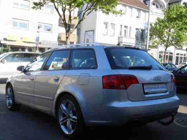 Audi A4 2.5 TDI Avant Neues Modell Navi Klimatr Sitzh