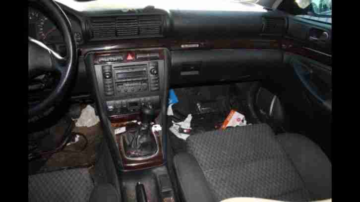 Audi A4 2.5 TDI Quattro Unfallwagen