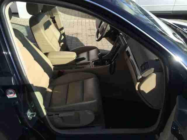 Audi A4 Avant 1.8 T / S-Line/ Leder/ Xenon/ Garantie