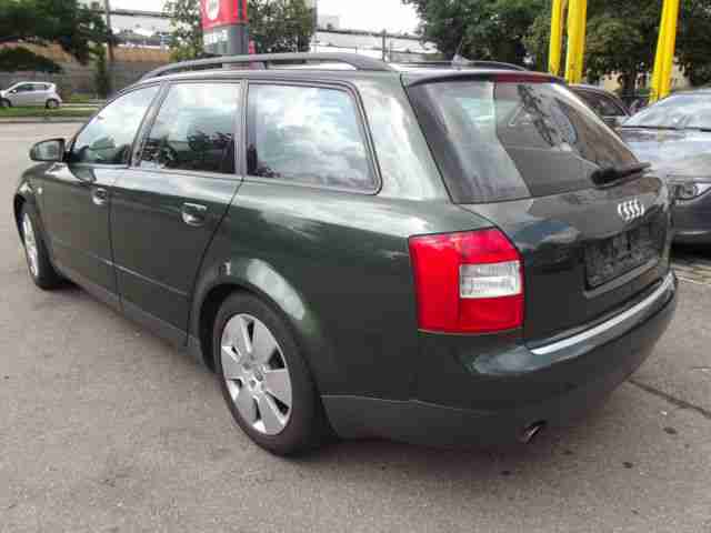 Audi A4 Avant 2.0 Facelift/Klimaaut/Sportfahrwerk