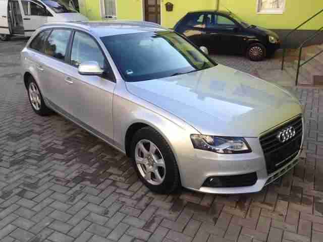 Audi A4 Avant 2.0 TDI DPF multitronic * aus 2.Hand *