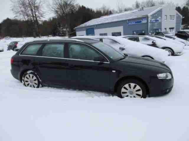 Audi A4 Avant 2.0 TDI Xenon 18" S-Line