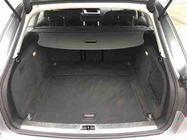 Audi A4 Avant Attraction Xenon Pdc