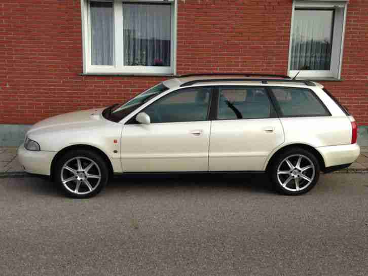 Audi A4 Avant VOLLAUSTATTUNG, Klima, AZV, Tempomat Standheizung, 8fach bereift,