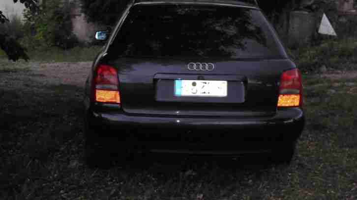 Audi A4 S4 2,4 V6 165 PS