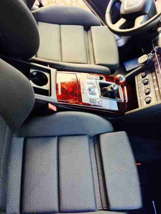 Audi A6 2.4 4f aus 2006 mit 83.000 km Laufleistung. Mit Garantie!