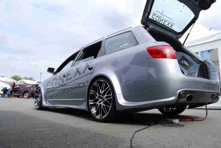 A6 S6 Avant TDI Showcar Messe Clarion Multimedia