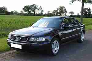 Audi A8 Quattro 4.2L mit Vollausstattung & LPG