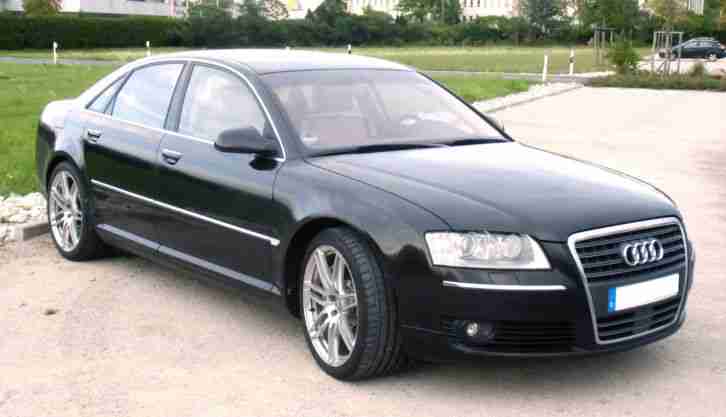 Audi A8 W12