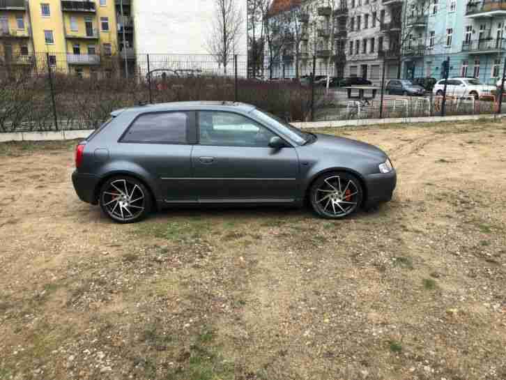 Audi S3 1.8 T quattro