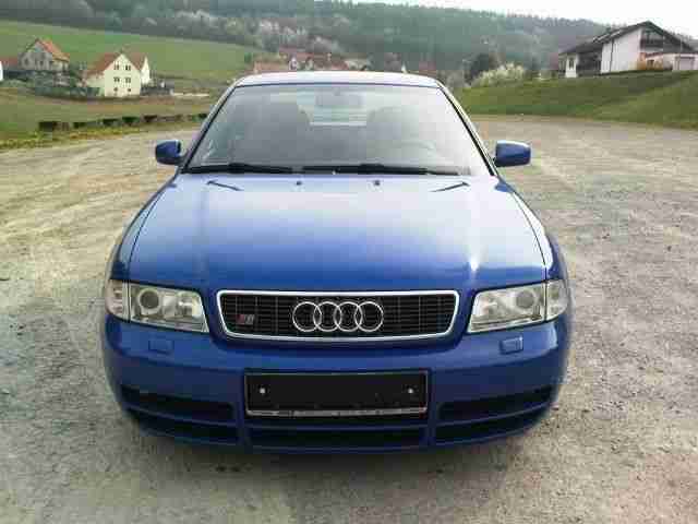 Audi S4 2.7 quattro +Leder+SHZ+Xenon+M&S+ALU+Klima+ZV