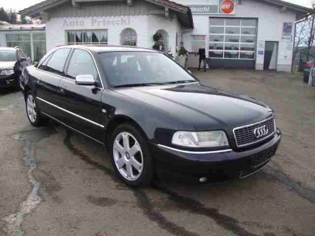 Audi S8 4.2