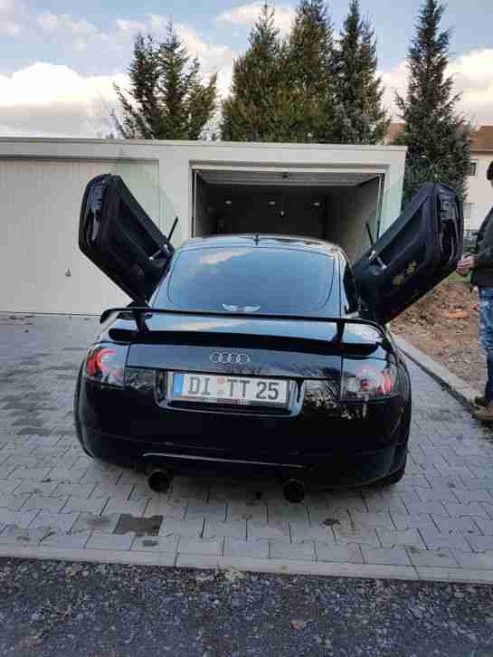 Audi TT 8N mit vielen Umbauten ein Hingucker