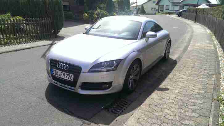 Audi TT 8j 3.2l MAGNETIC RIDE QUATTRO