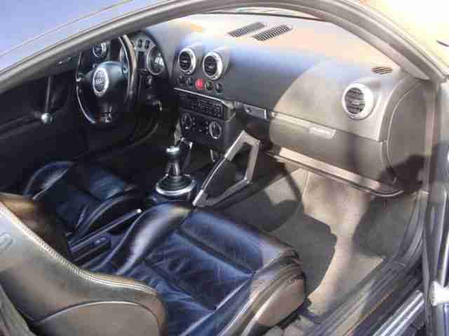 Audi TT Coupe 1.8 T quattro