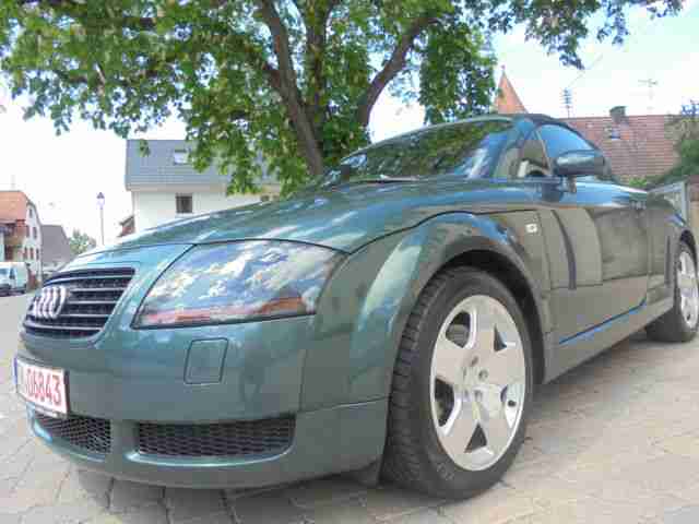 Audi TT Roadster 1.8 T**Xenon**Scheckheft**Top*
