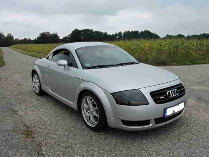 Audi TT S LINE 1.8 Turbo 180 PS Silber Sehr Gepflegter Zustand alcantara teilled