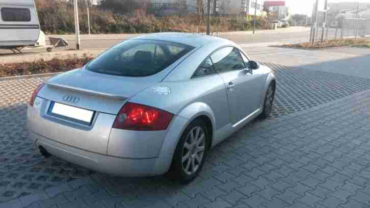 Audi TT,Xenon,Bose-Soundsystem,19"Alu,Tüv,Scheckheft