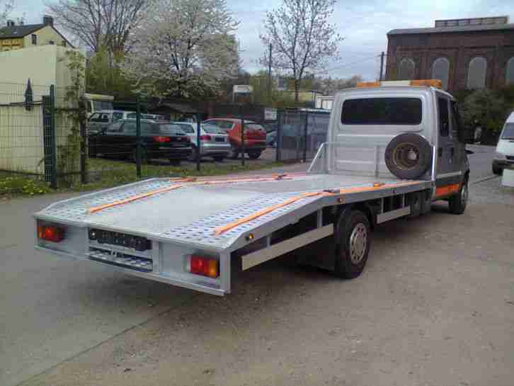 Aufbau Abschleppwagen Autotransporter