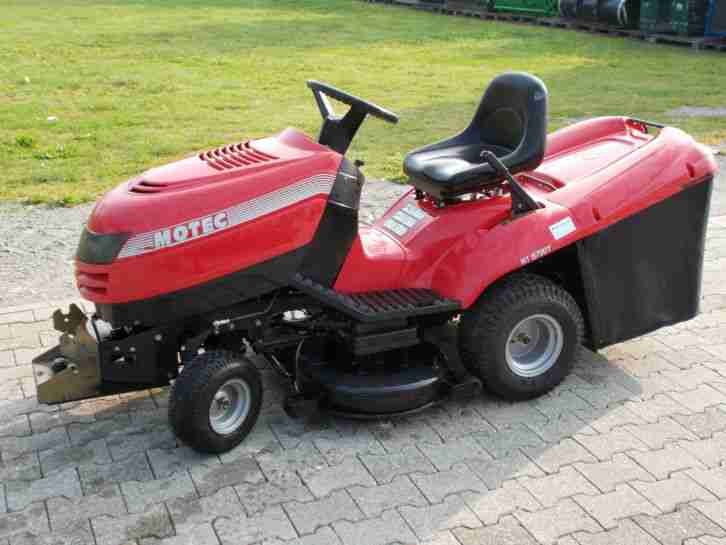 Aufsitzmäher Rasentraktor Kleintraktor Kommulschlepper Kommunaltraktor