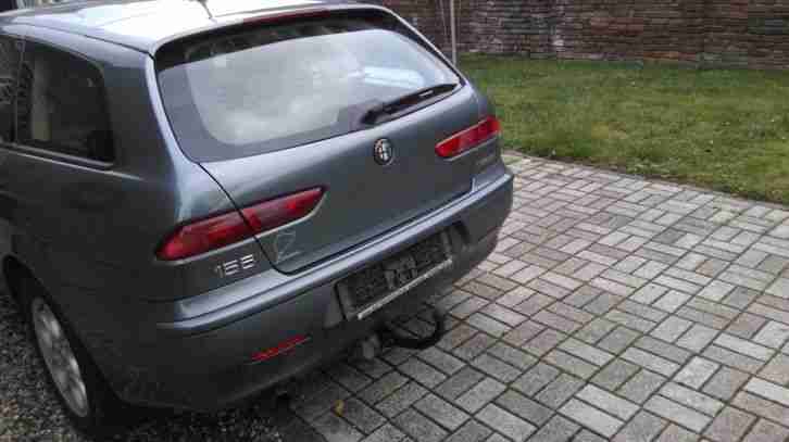 Auto Alfa Romeo als Teileträger oder Herrichten