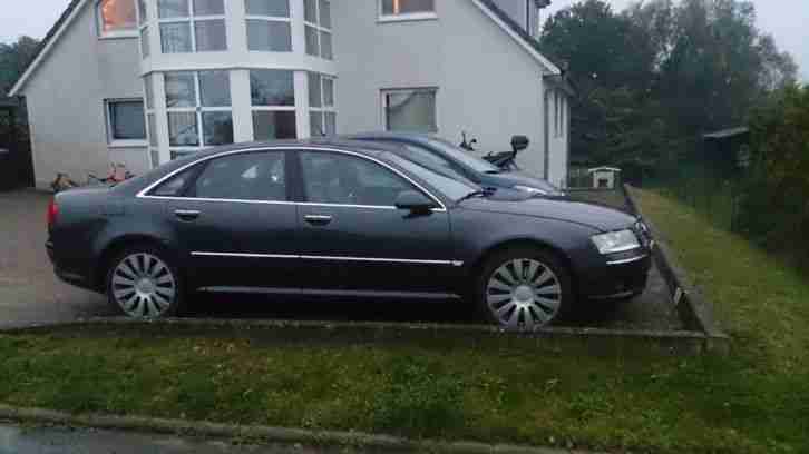 Auto Audi A8 4E