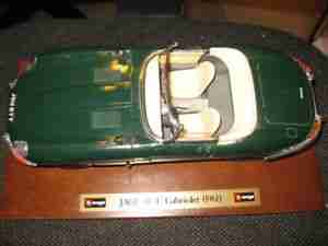 Auto Cabrio . JAGUAR, NEU