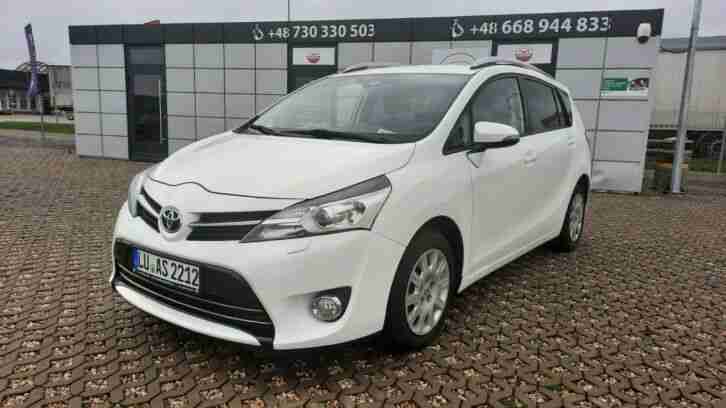 Auto Toyota Verso !!!