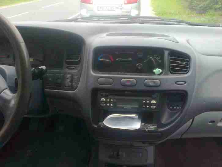 Auto zum Ausschlachten (Motor defekt / kein Fahrzeugbrief vorhanden )