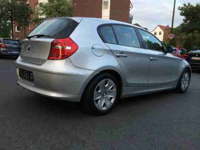 BMW 118d DPF Leder Navi 1.Hd PDC SHZ Voll TOP !!!