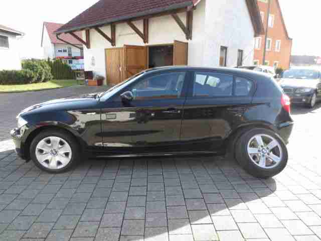 118d DPF Navi, SHZ, PDC, MFL, Alu, 8 fach Bereifung