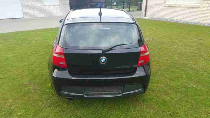 BMW 118d, M - Sportpaket, Scheckheftgepflegt, TÜV/AU Neu, Bremsen Neu, TOP!!!